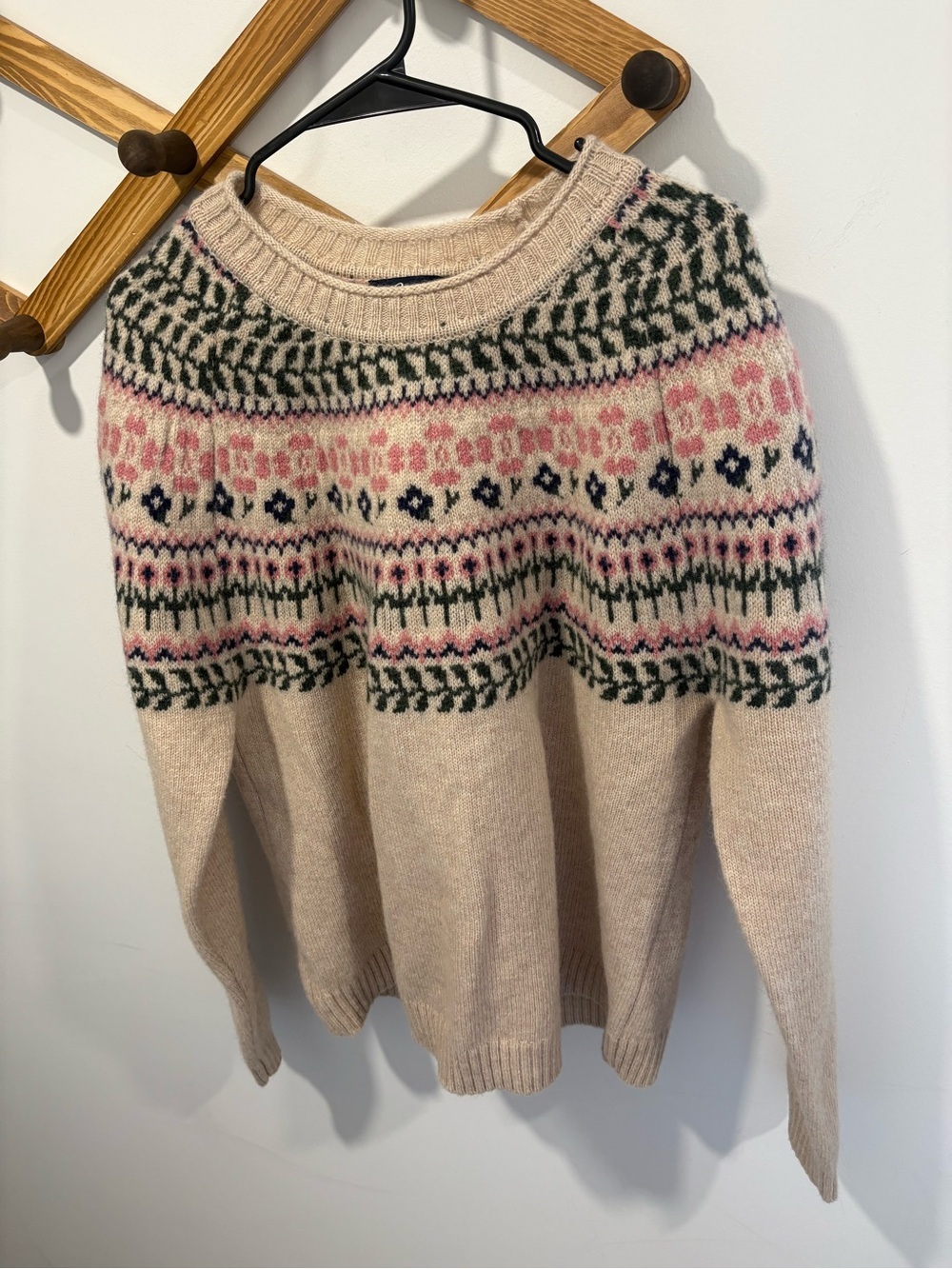 Simons brand women's Fair Isle knit crewneck sweater- Shetland wool